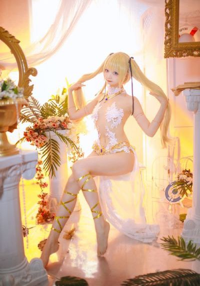 桐谷尤莉亚